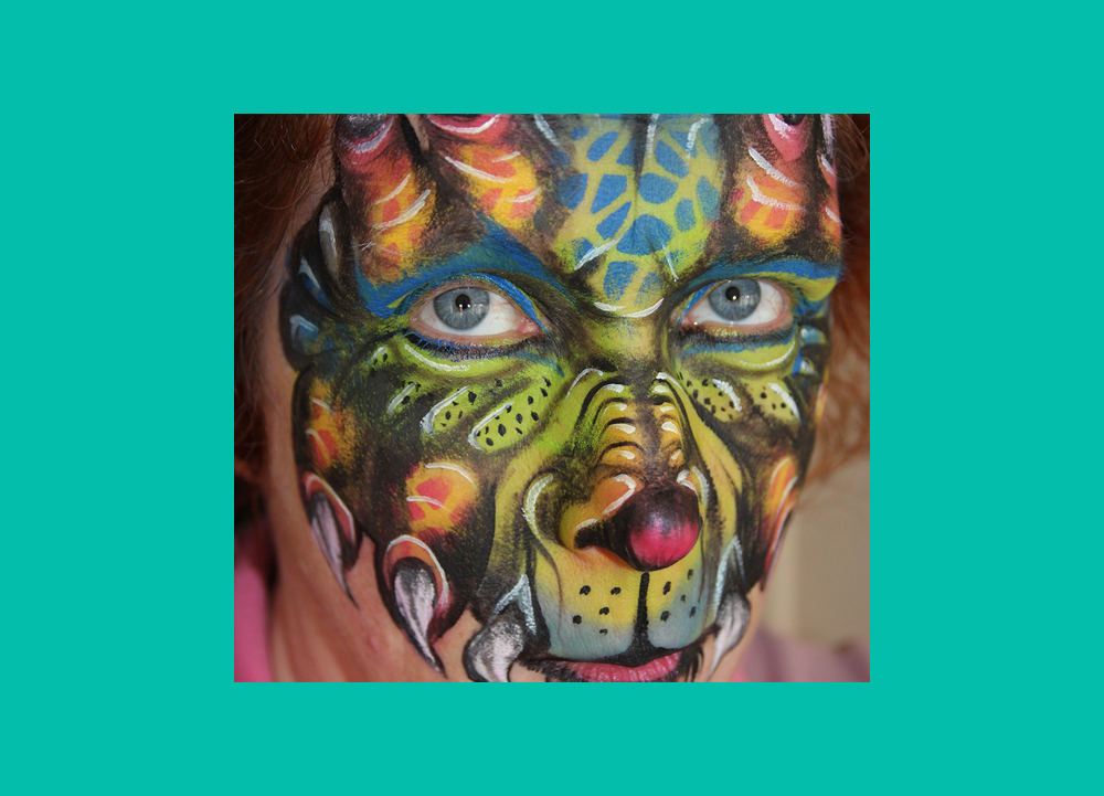 Online cursussen kindergrime, bodypaint, makeup, haarstyling, toneelgrime en special FX makeup